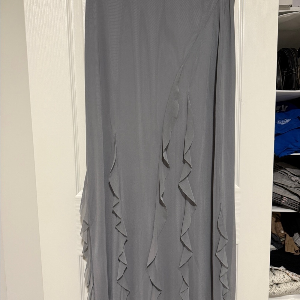 Zara Gray Maxi Ruffled Skirt for Casual Occasions